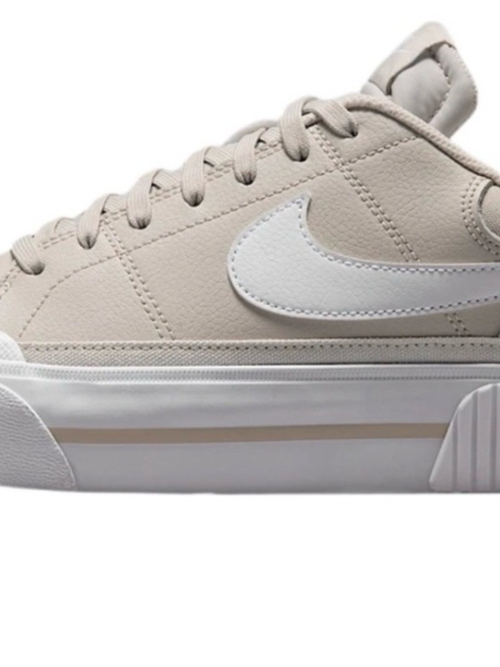Nike Women’s Court Legacy Lift in light orewood